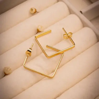 BRINCO FIO QUADRADO 23MM