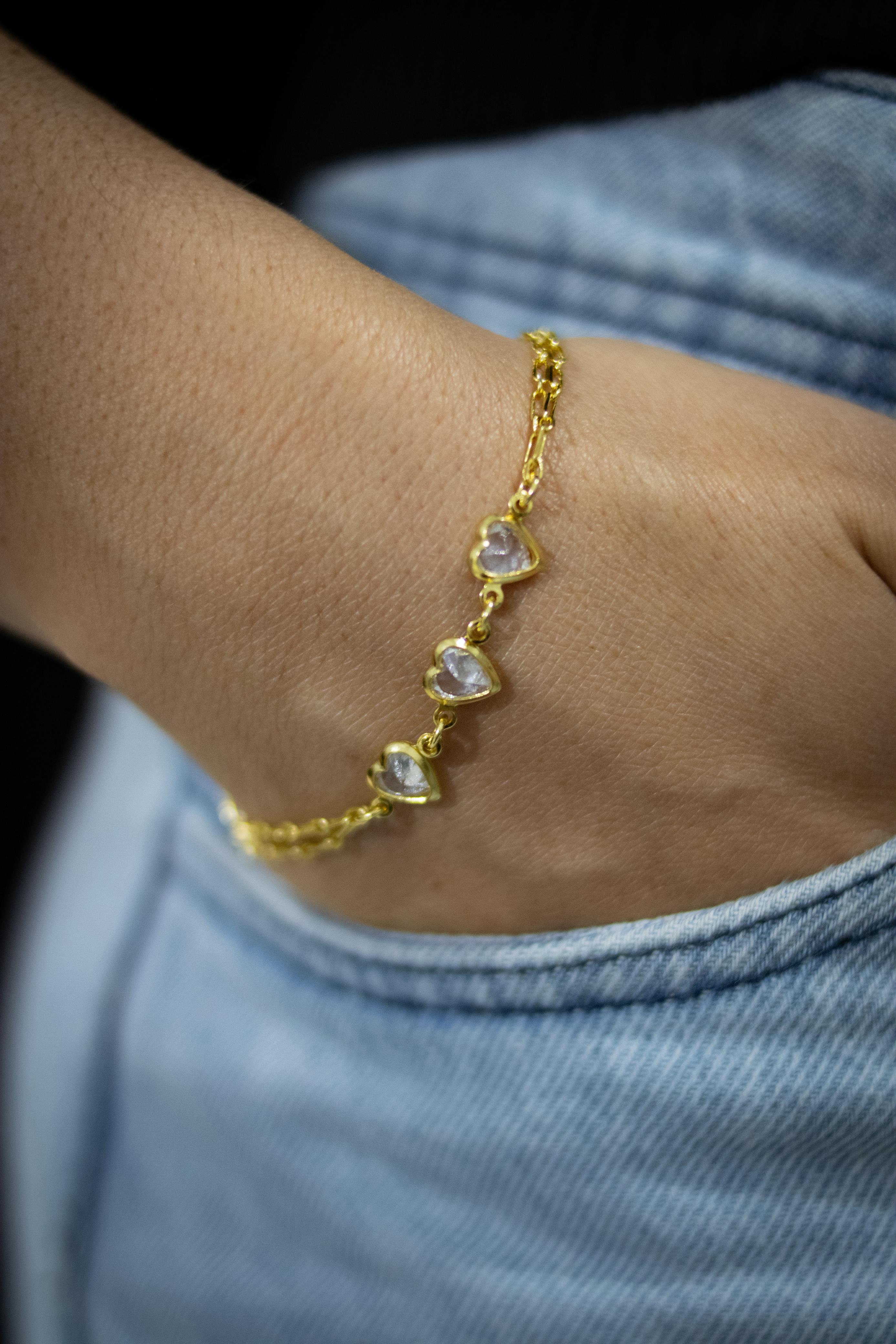 Pulseira modelos, banho ouro 18k + verniz cataforese