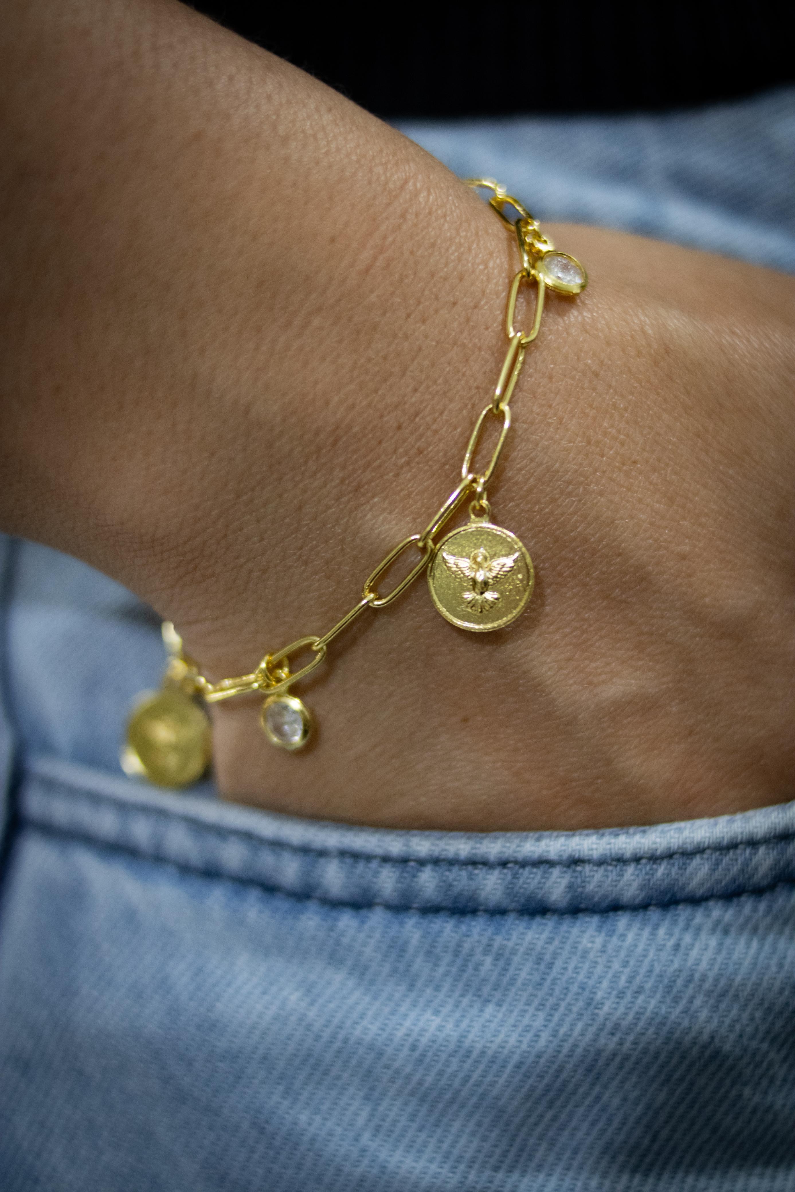 Pulseira modelos, banho ouro 18k + verniz cataforese